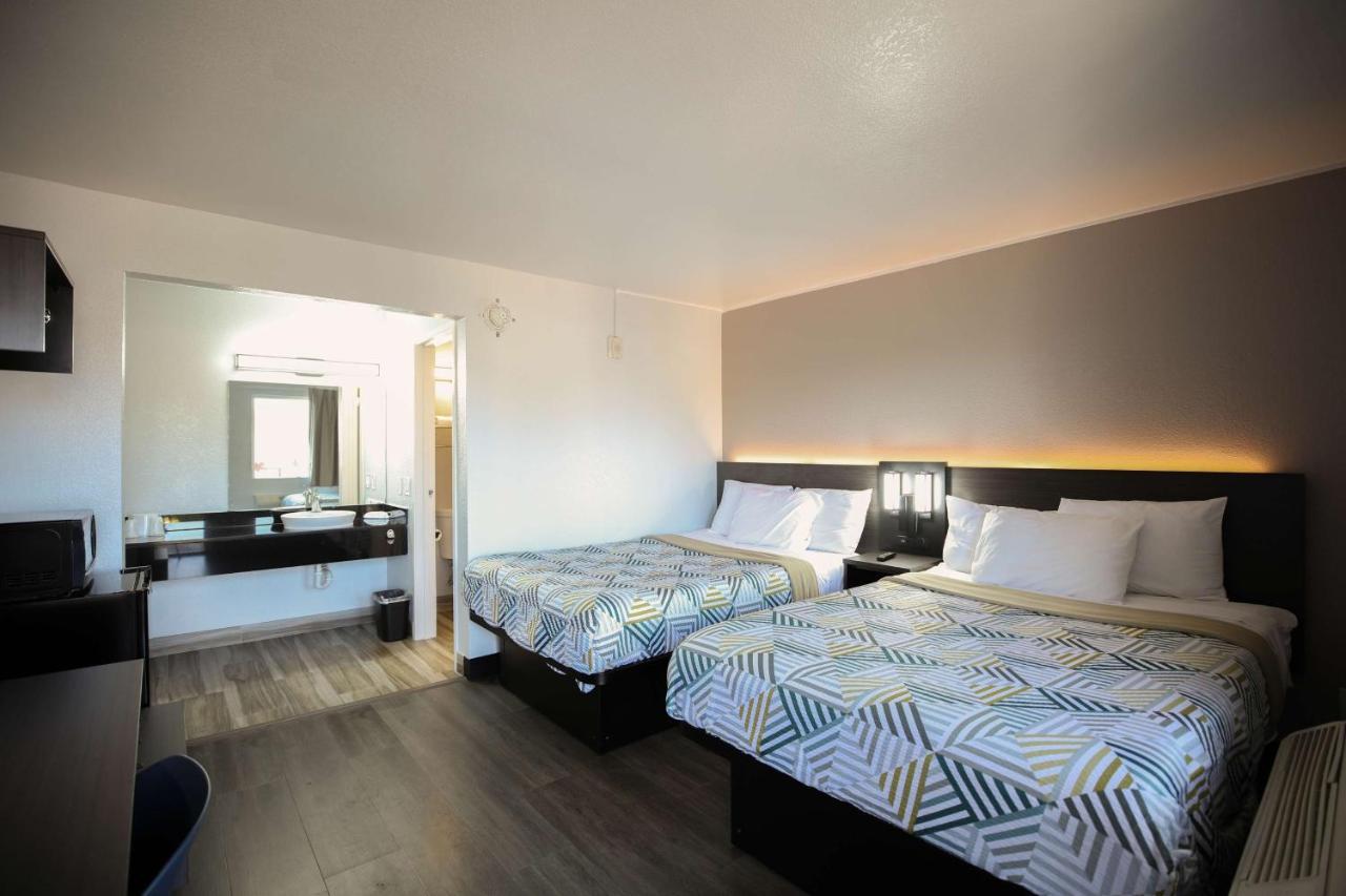 6-sacramento, Ca - Hotel